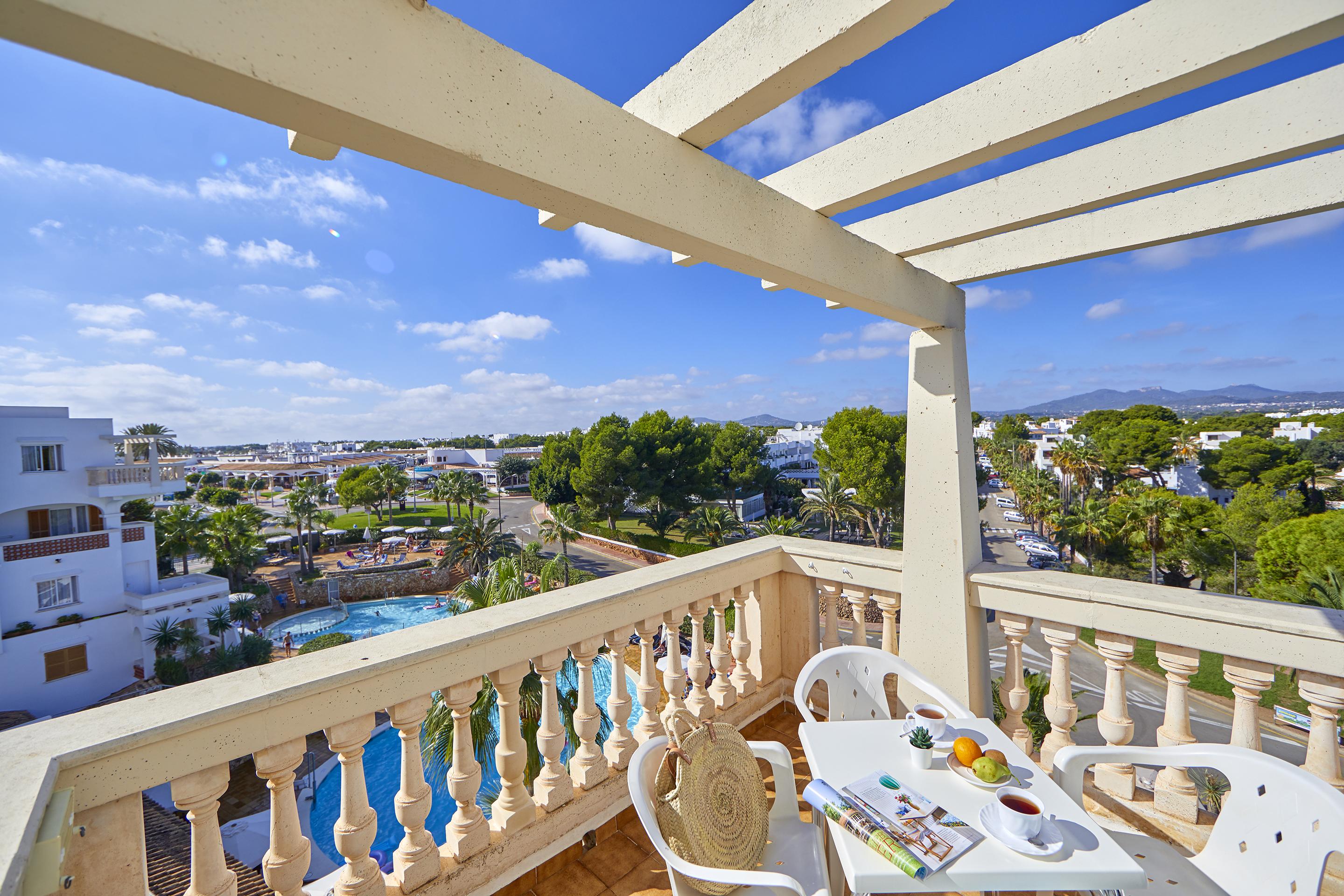 Aparthotel Gavimar La Mirada And 3*