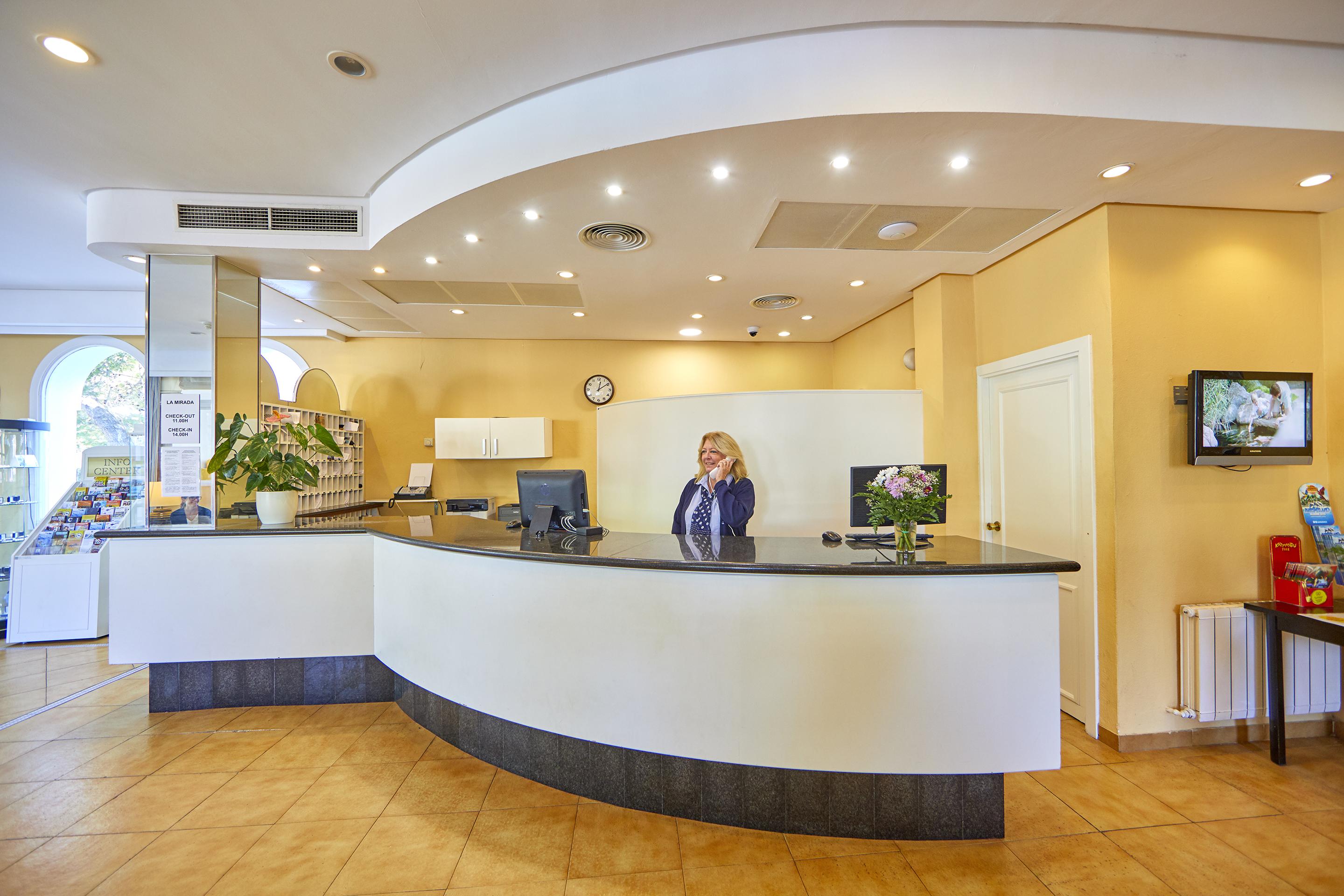 Aparthotel Gavimar La Mirada And